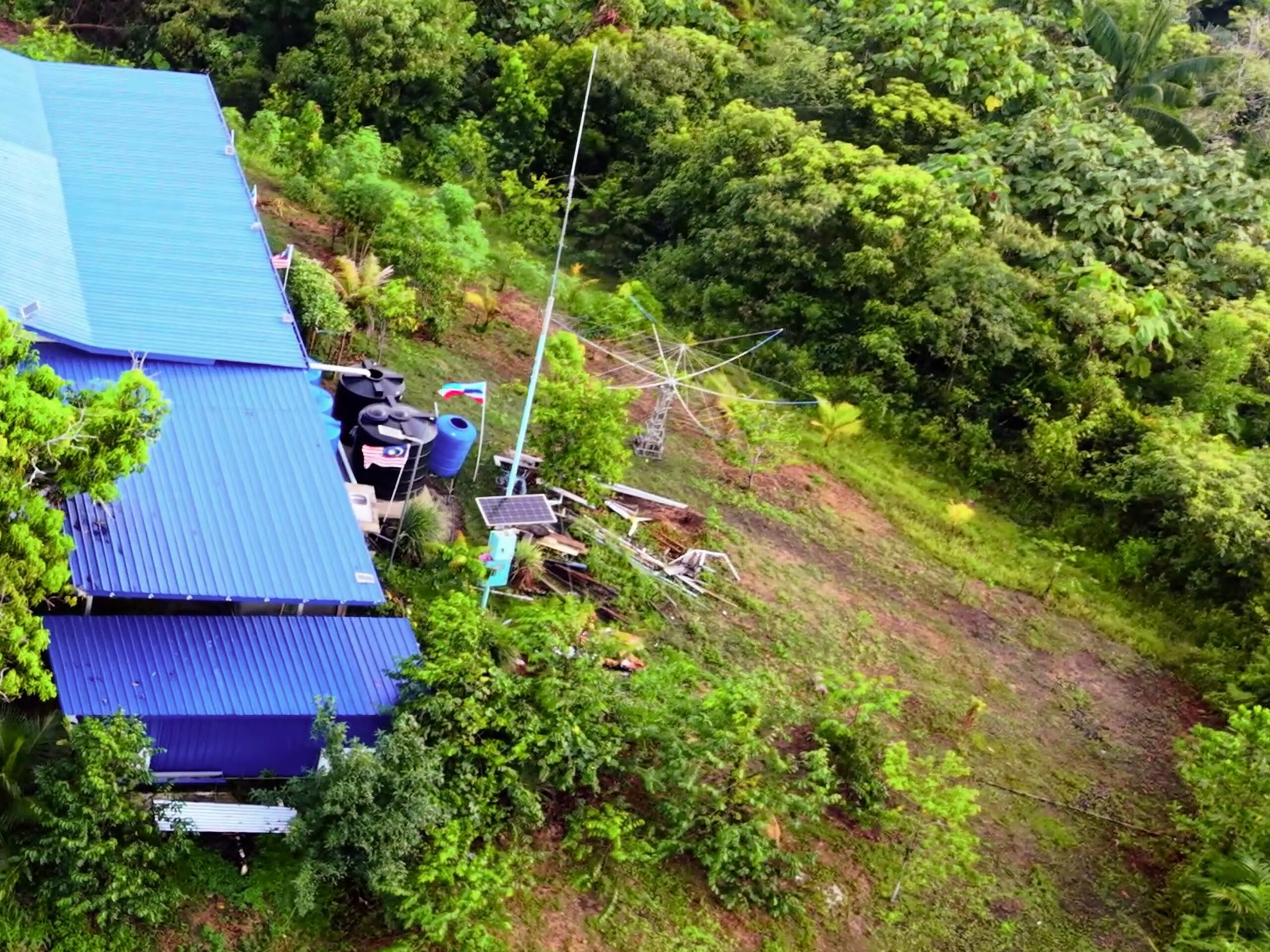 9M4RCP repeater site at Bukit Pohumpung, Papar